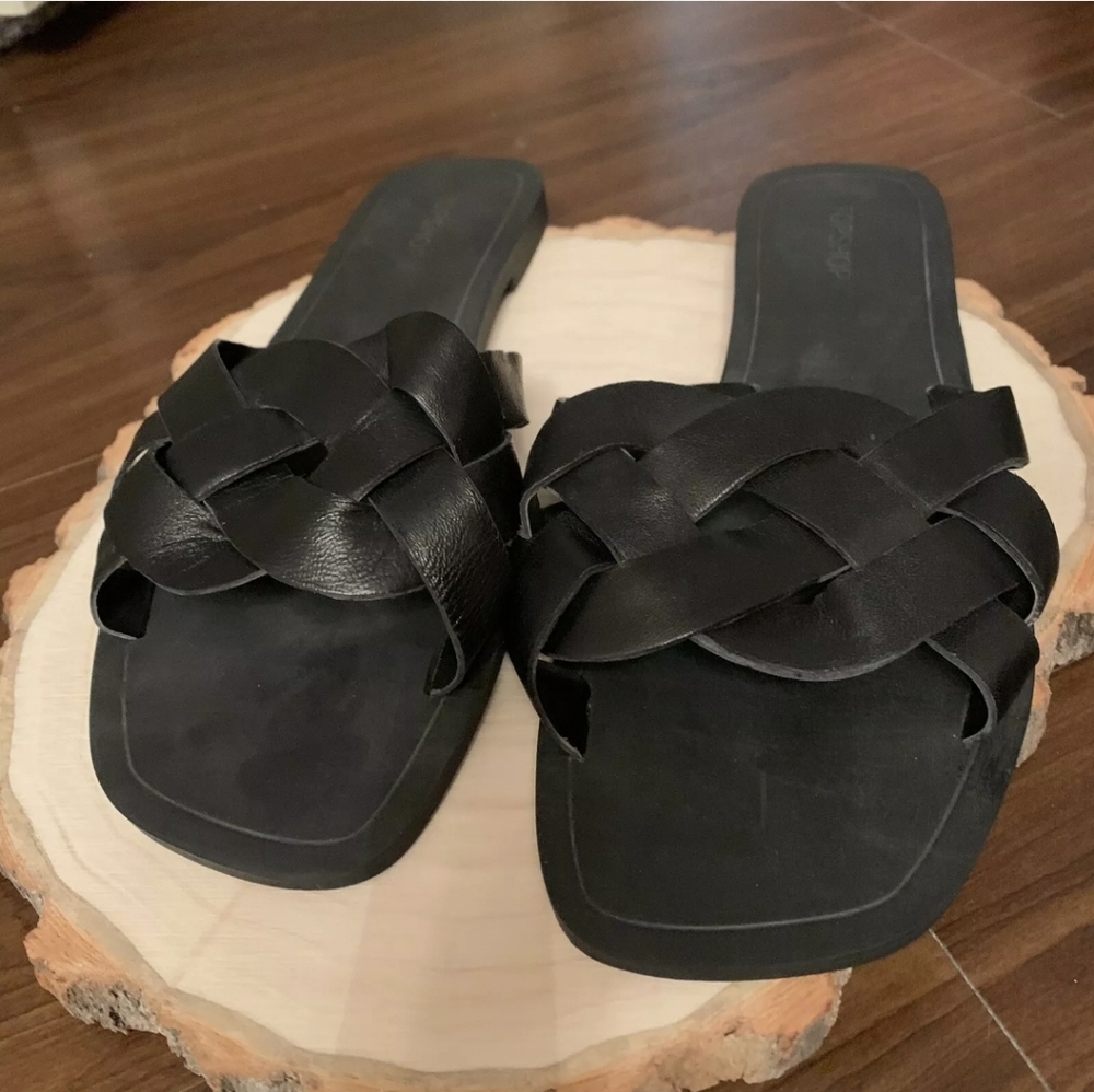 Leather Slide Sandals 9
